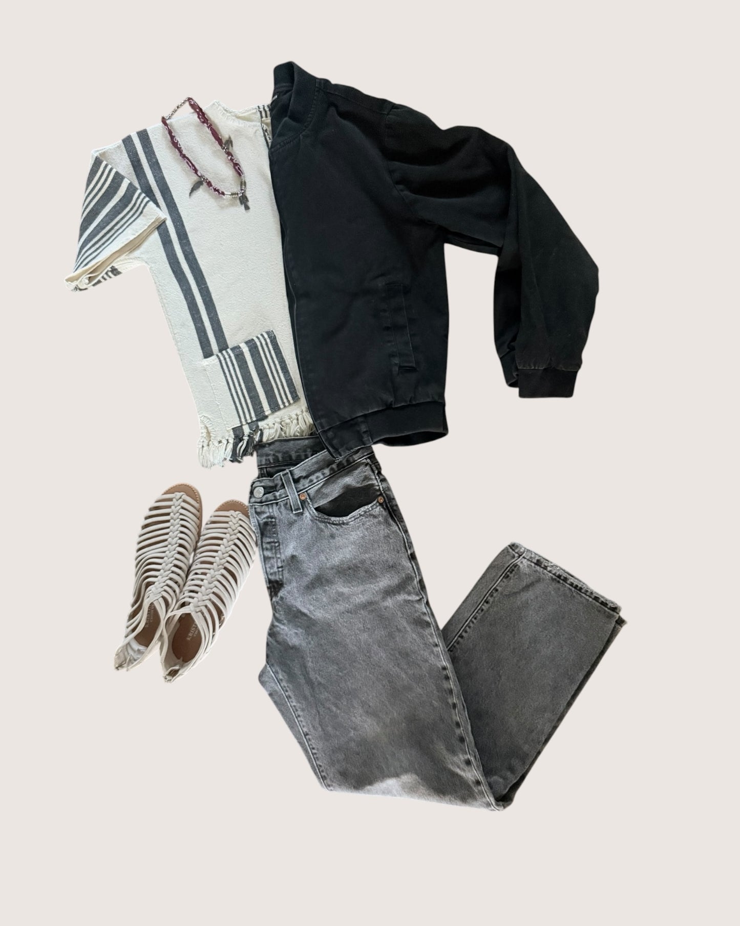 BUNDLE one: (US size 2/4)
